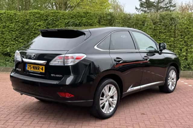 Lexus RX (2010) thumbnail 3