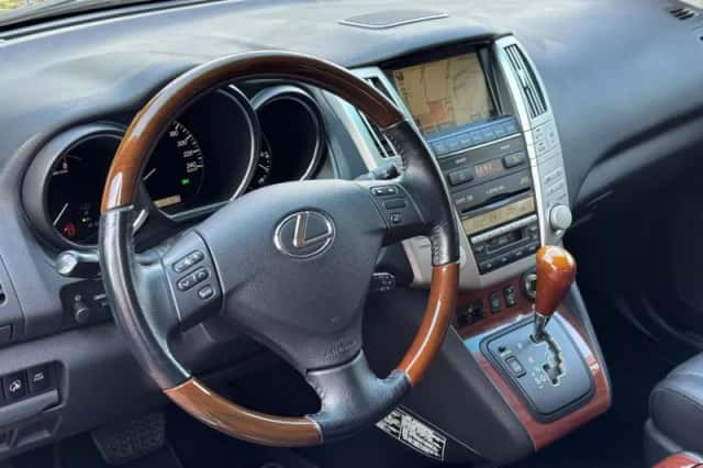 Lexus RX (2007) thumbnail 2