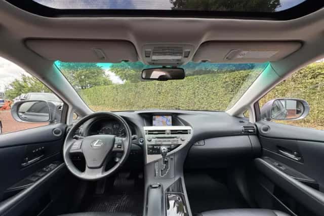 Lexus RX (2012) thumbnail 6