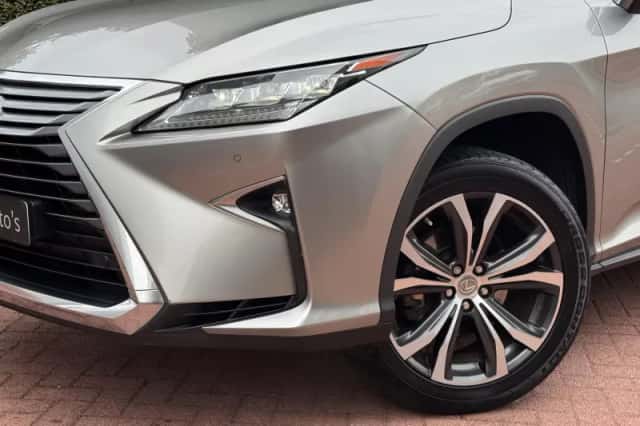 Lexus RX (2016) thumbnail 6