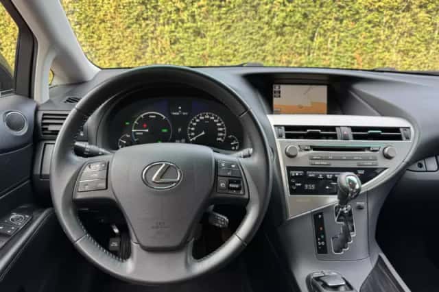 Lexus RX (2011) thumbnail 6
