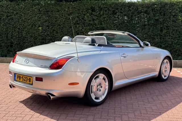 Lexus SC (2001) thumbnail 5