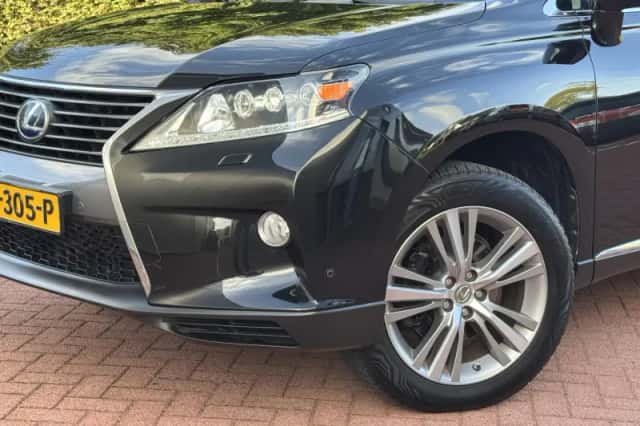Lexus RX (2015) thumbnail 5