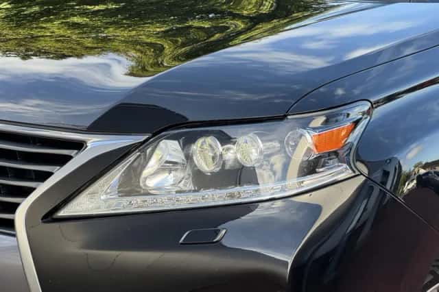 Lexus RX (2015) thumbnail 6