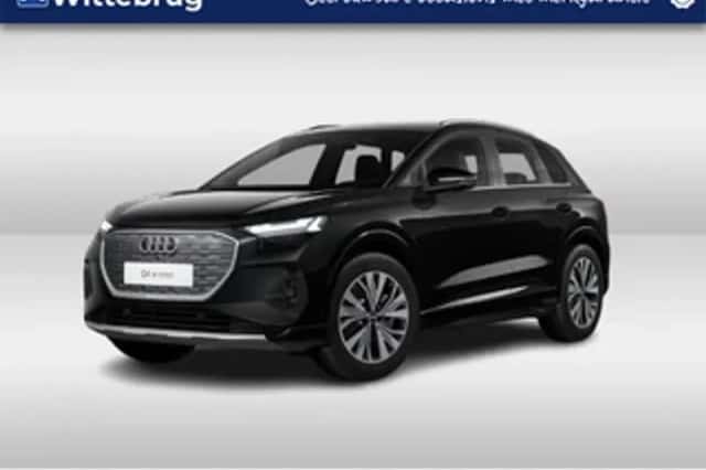 Audi Q4 e-tron (2021) thumbnail 1