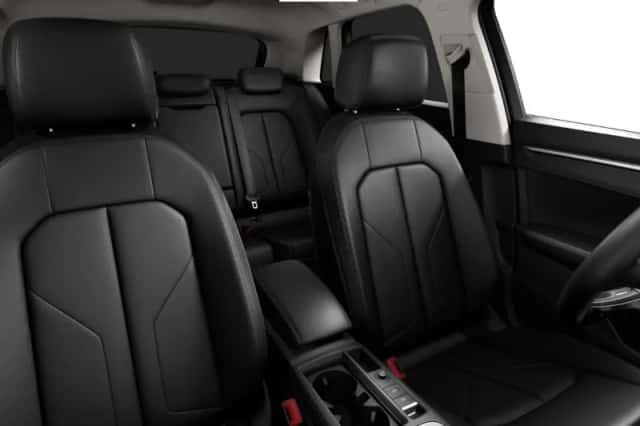 Audi Q3 (2022) thumbnail 4