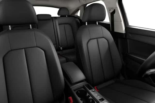 Audi Q3 (2023) thumbnail 4