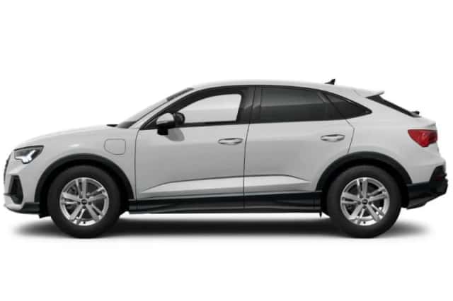Audi Q3 (2023) thumbnail 3