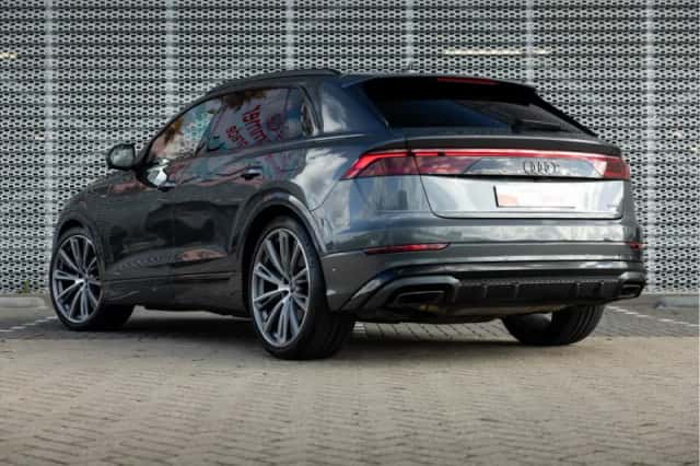 Audi Q8 (2025) thumbnail 4