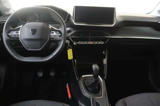 Peugeot 208 (2025) thumbnail 5
