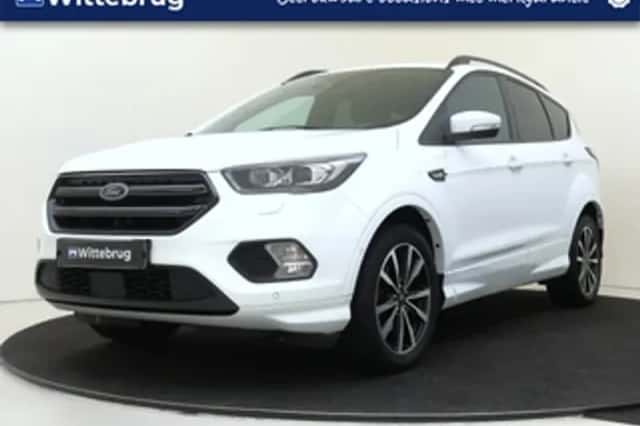 Ford Kuga (2019) thumbnail 1