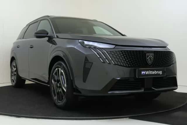 Peugeot E-5008 (2026) thumbnail 3