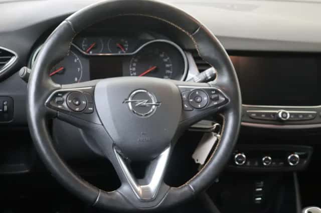 Opel Crossland (2019) thumbnail 6