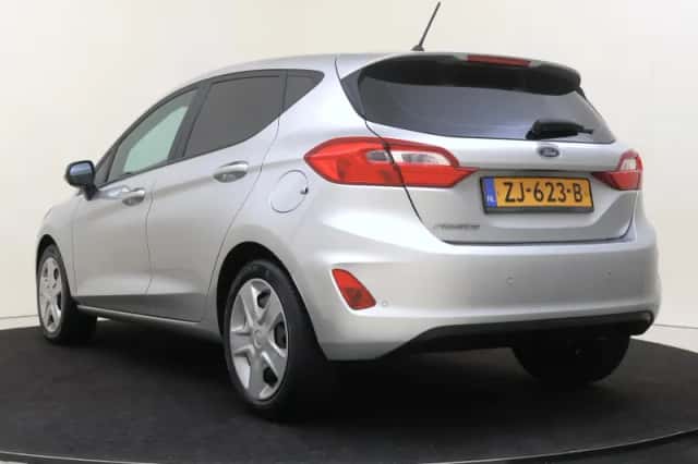 Ford Fiesta (2019) thumbnail 4