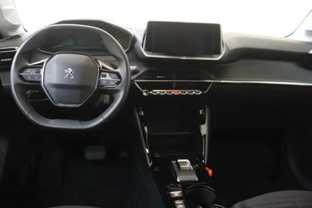Peugeot e-208 (2023) thumbnail 5