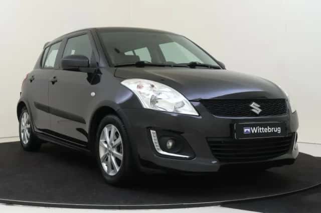 Suzuki Swift (2015) thumbnail 3