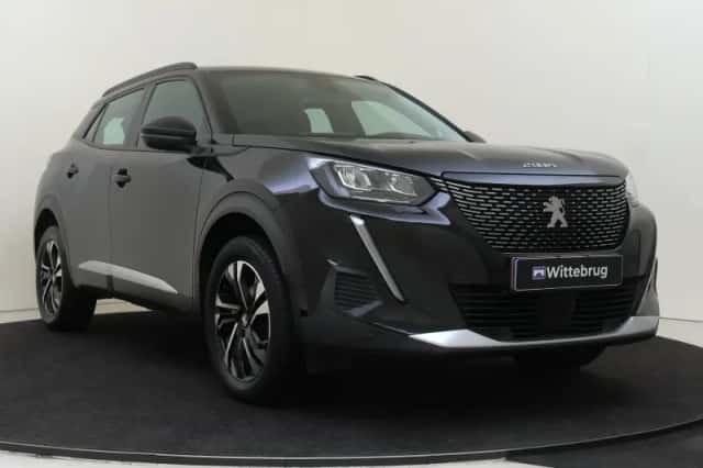 Peugeot 2008 (2020) thumbnail 3