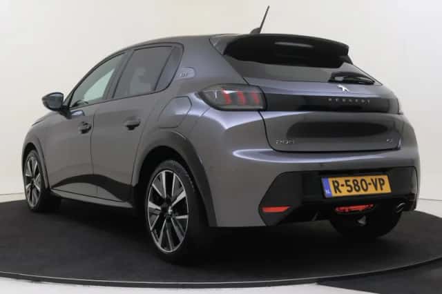Peugeot 208 (2022) thumbnail 4