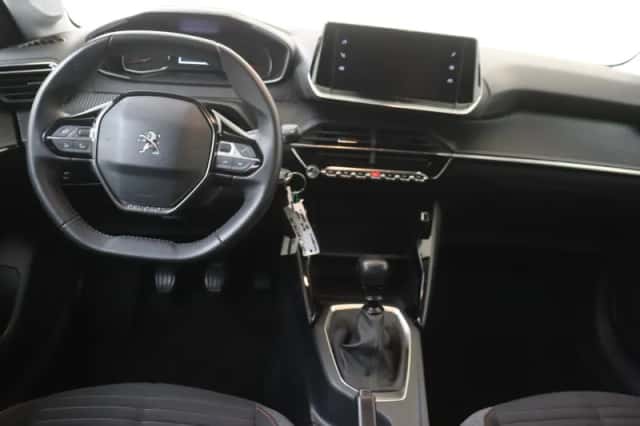 Peugeot 208 (2021) thumbnail 5