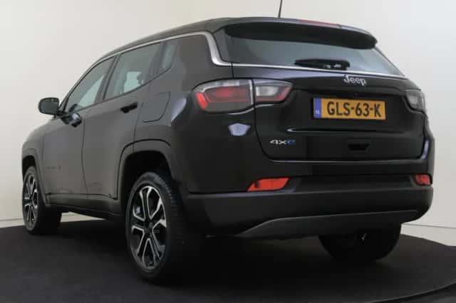 Jeep Compass (2024) thumbnail 4