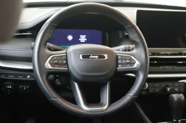Jeep Compass (2024) thumbnail 6