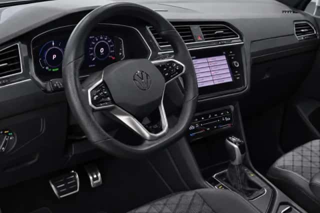 Volkswagen Tiguan (2022) thumbnail 6