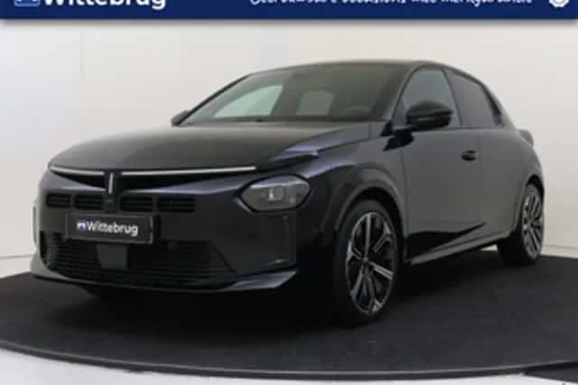 Lancia Ypsilon (2024) thumbnail 1