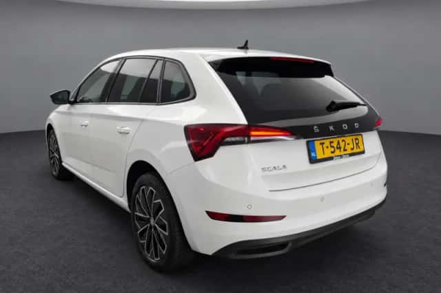 Škoda Scala (2022) thumbnail 5