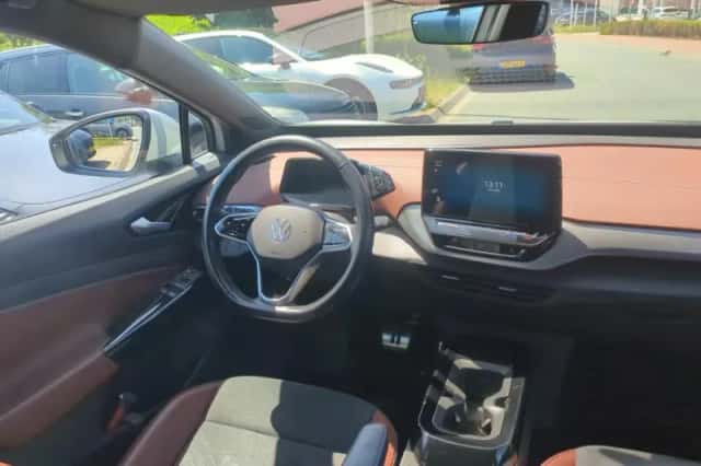 Volkswagen ID.4 (2022) thumbnail 5