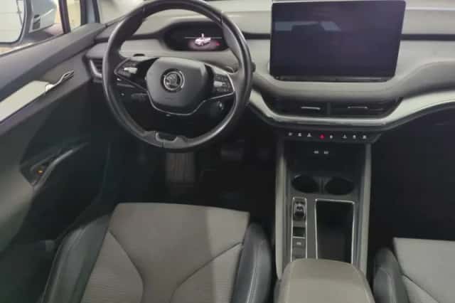 Škoda Enyaq (2021) thumbnail 6