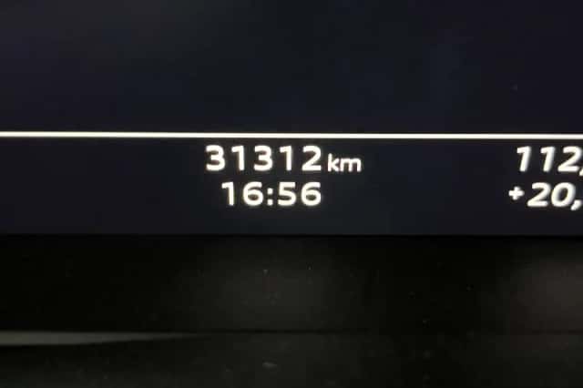 Audi A6 (2023) thumbnail 6