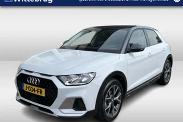 Audi A1 (2020) thumbnail 1