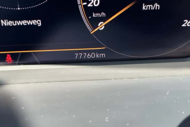 Volkswagen Tiguan (2022) thumbnail 6