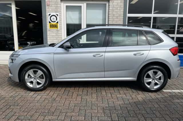 Škoda Kamiq (2020) thumbnail 2