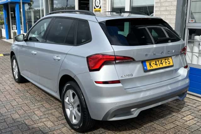 Škoda Kamiq (2020) thumbnail 5