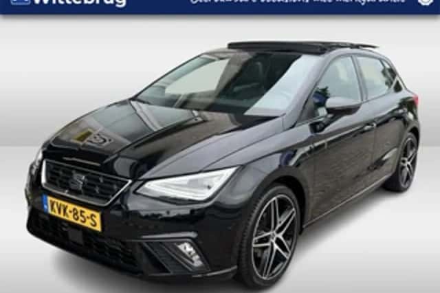 SEAT Ibiza (2023) thumbnail 1