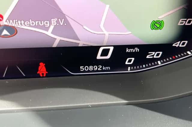 SEAT Arona (2023) thumbnail 6