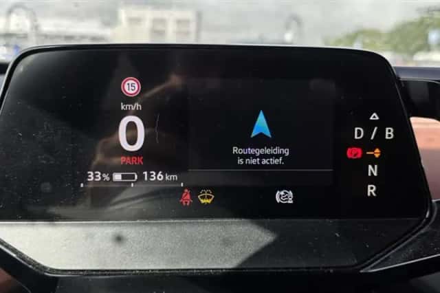Volkswagen ID.4 (2021) thumbnail 6