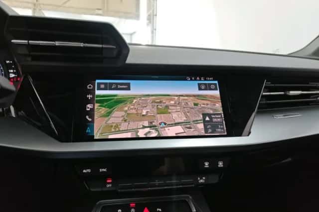Audi A3 (2023) thumbnail 6