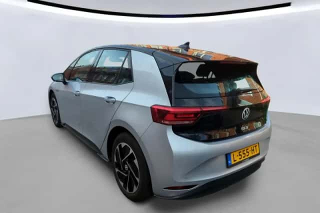 Volkswagen ID.3 (2020) thumbnail 2