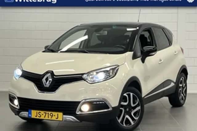 Renault Captur (2016) thumbnail 1