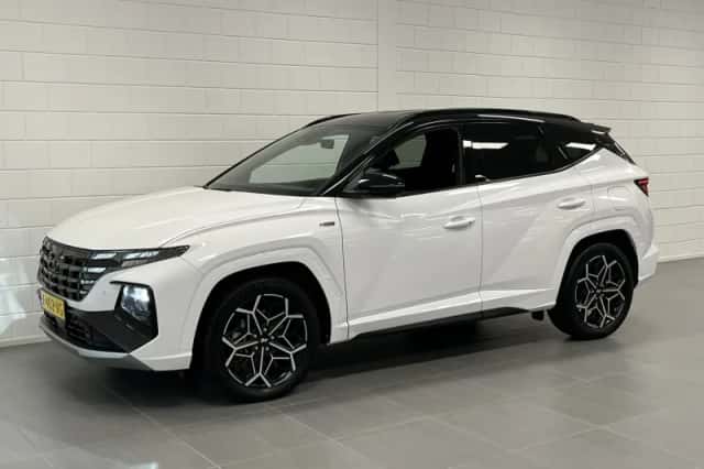 Hyundai Tucson (2024) thumbnail 3