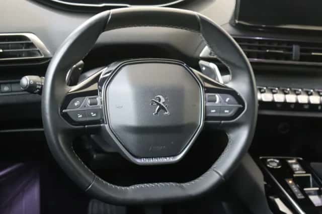 Peugeot 5008 (2023) thumbnail 6
