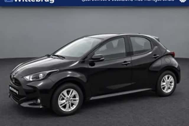 Toyota Yaris (2024) thumbnail 1