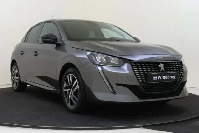 Peugeot 208 (2023) thumbnail 3