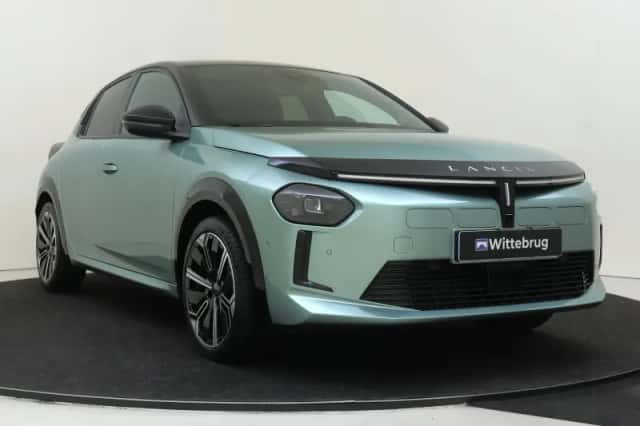 Lancia Ypsilon (2025) thumbnail 3