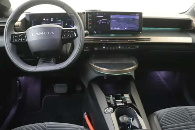 Lancia Ypsilon (2025) thumbnail 5