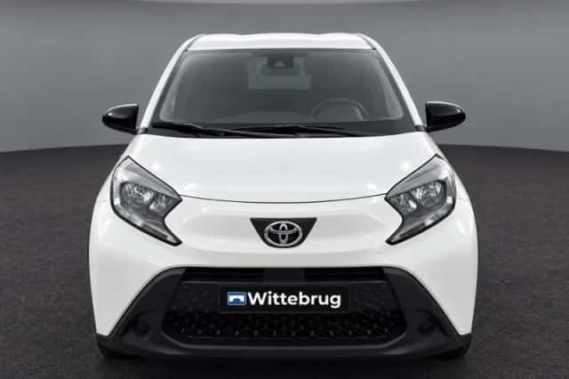 Toyota Aygo X (2024) thumbnail 3