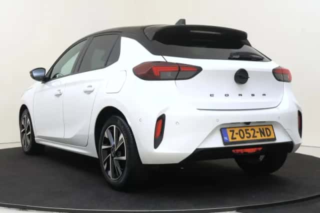 Opel Corsa (2024) thumbnail 4