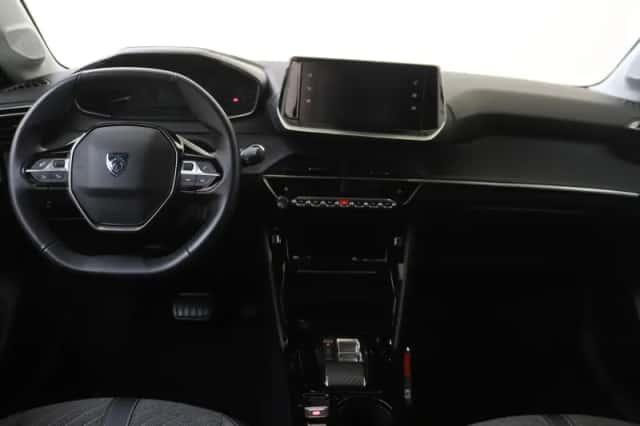 Peugeot e-208 (2024) thumbnail 5